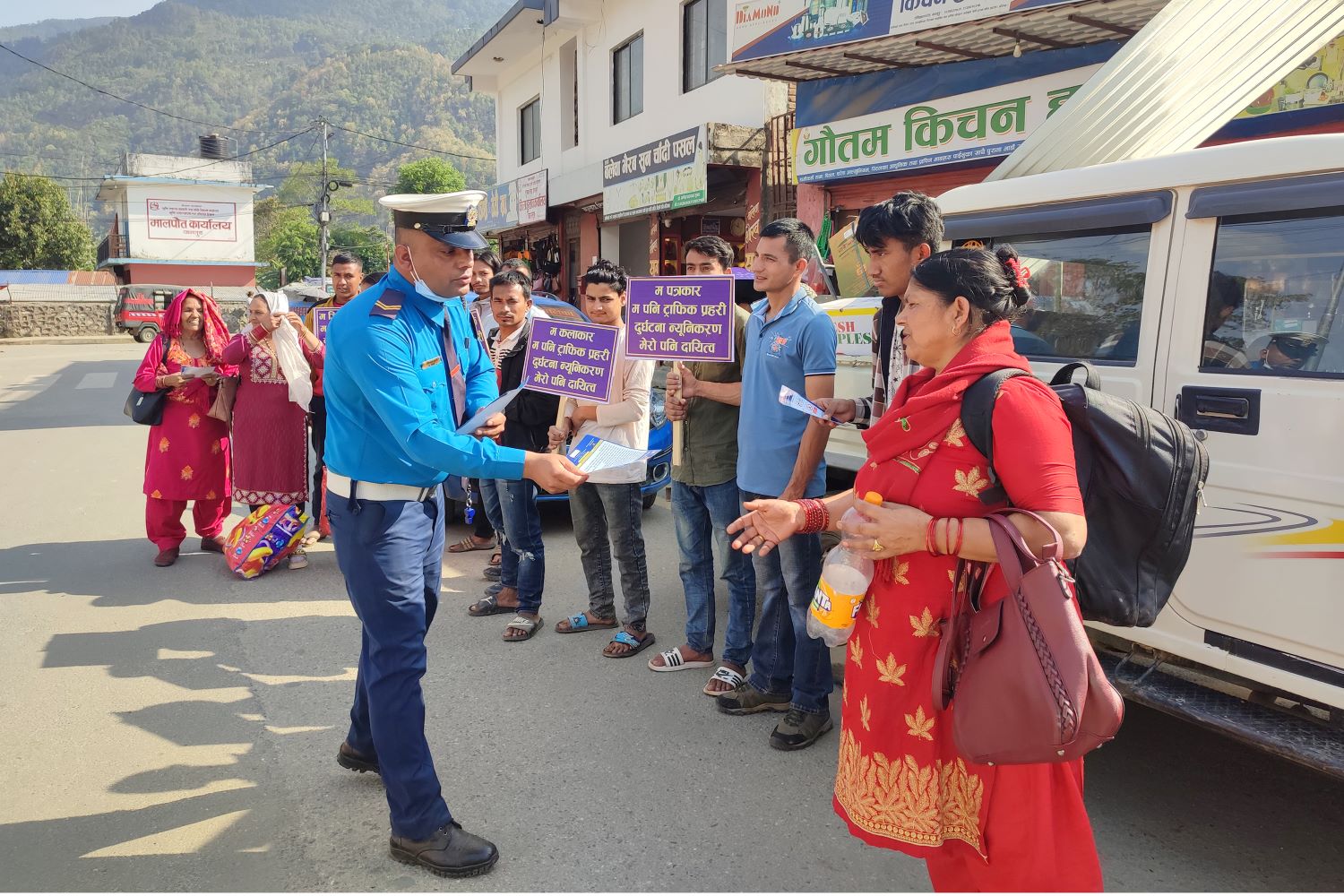 Traffic 31683627775.jpg